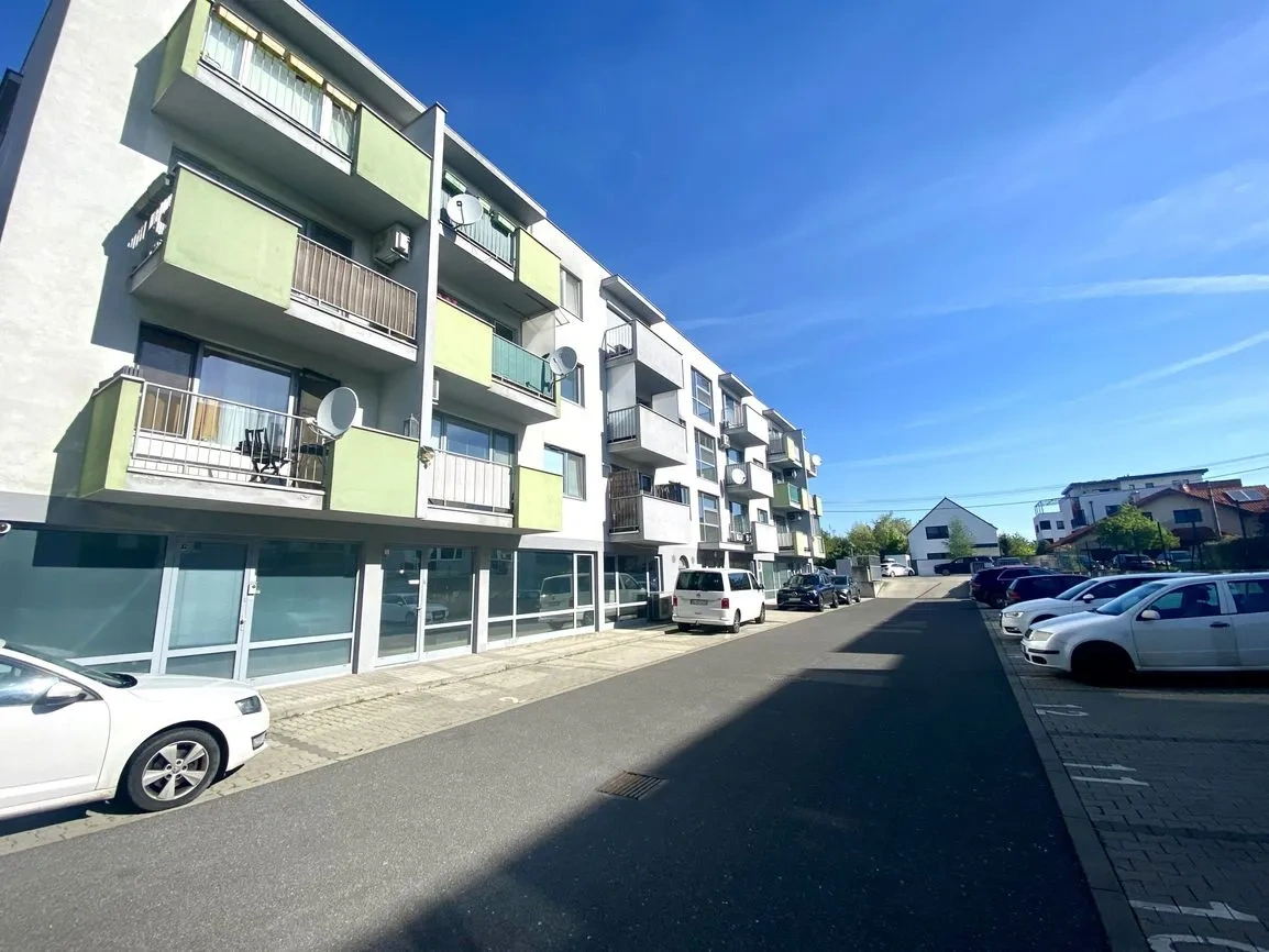 Na prenájom krásny 2-izbový byt v Ružinove - 11