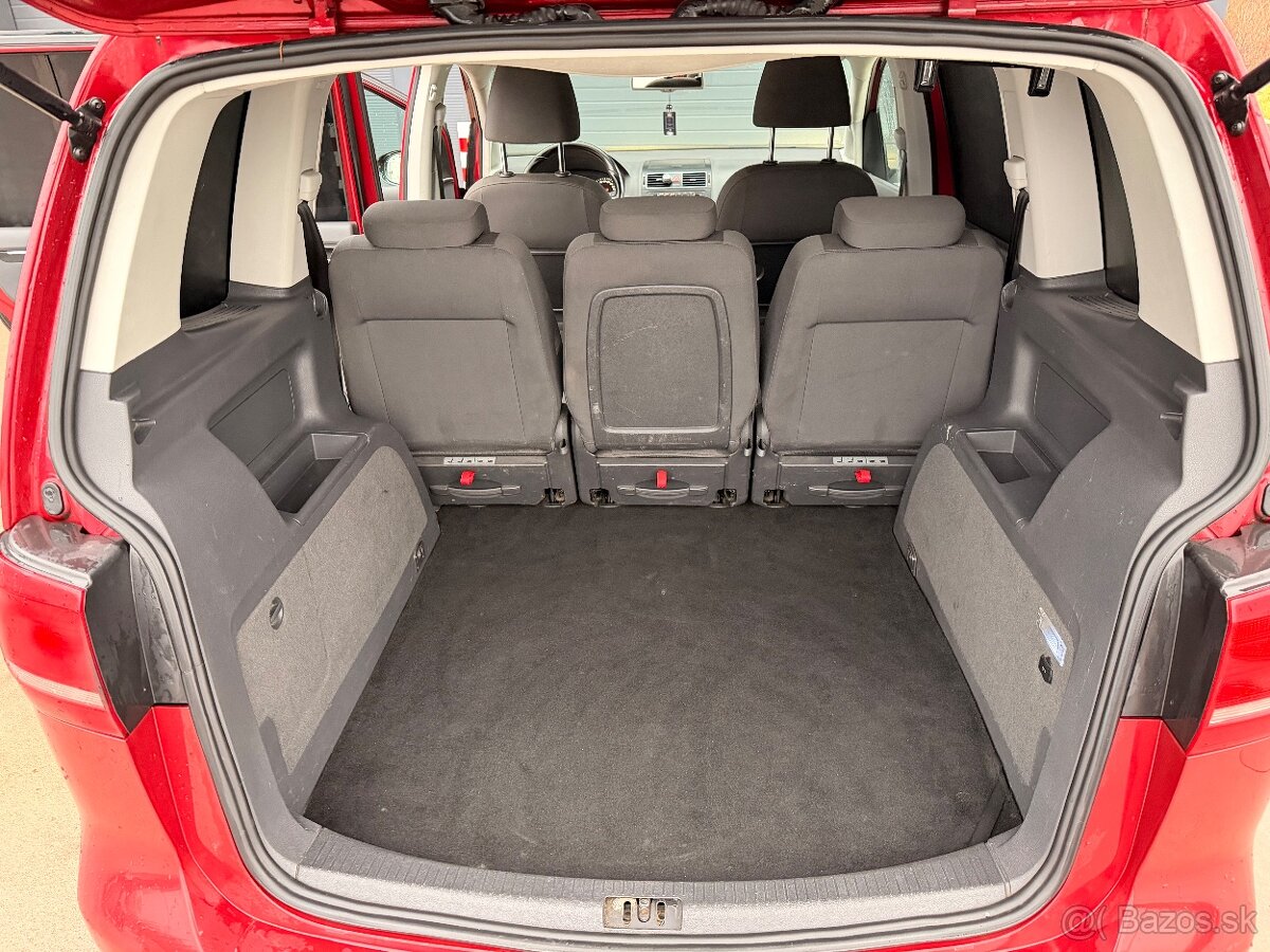 VW Touran 2.0 TDi DSG Highline - 11