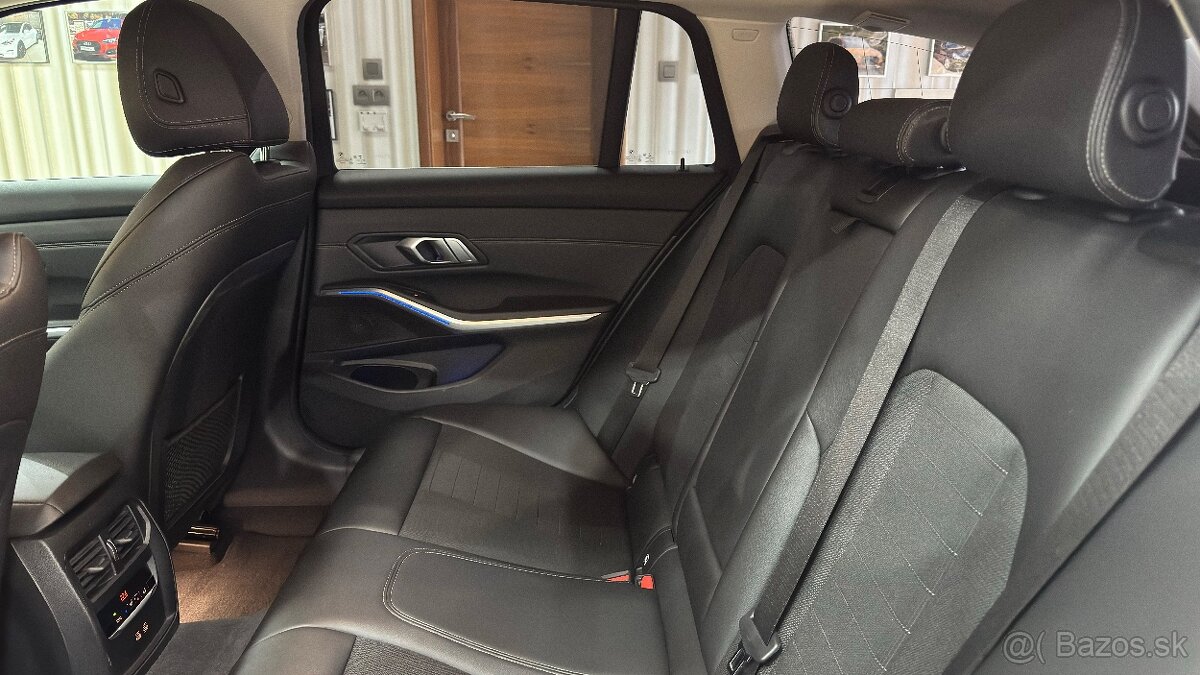 BMW Rad 3 Touring 318d mHEV A/T - 11