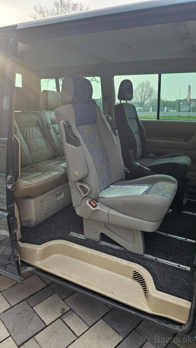 Volkswagen T4 Multivan 2.5 TDI 75KW - 11