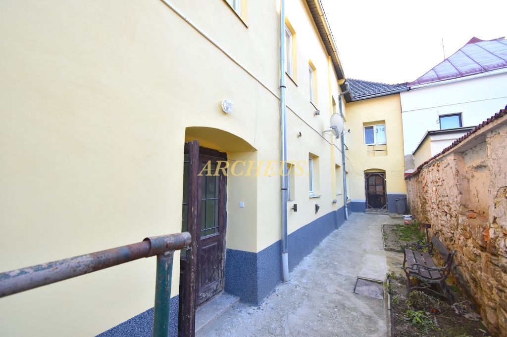 3D / EXKLUZÍVNE / 2 IZBOVÝ BYT V RODINNOM DOME, KEŽMAROK - 11