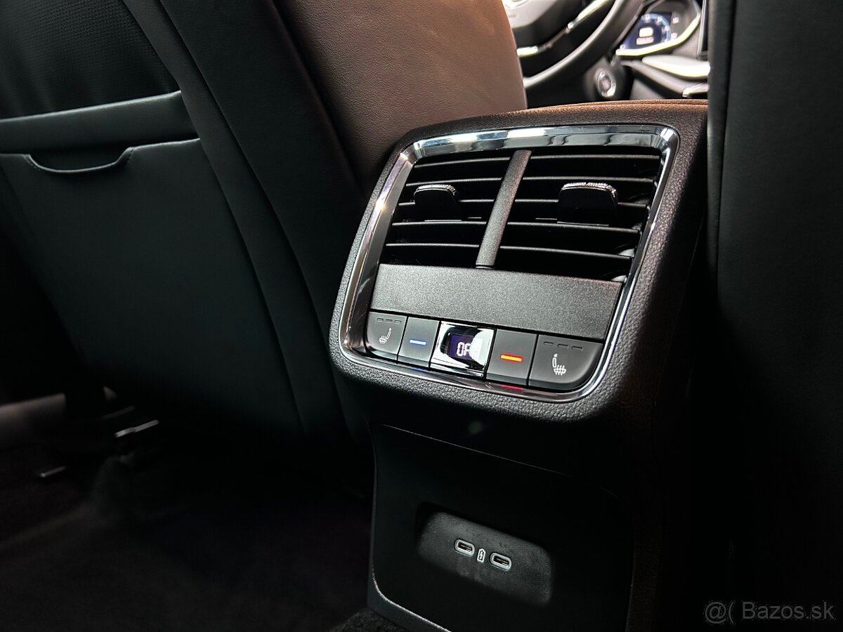 Škoda Octavia Combi 2.0 TDI SCR Style DSG - 11