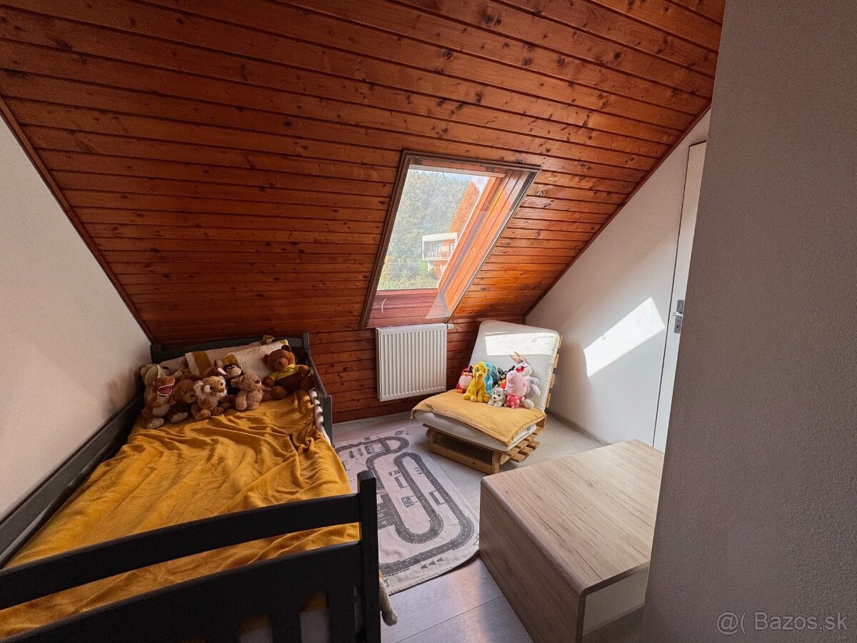 RODINNÝ DOM - ČARADICE - 11