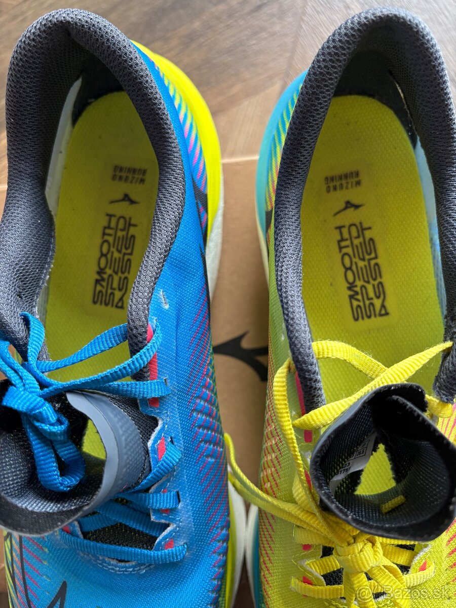 Pánske bežecké topánky Mizuno Wave Rebellion Pro - 11