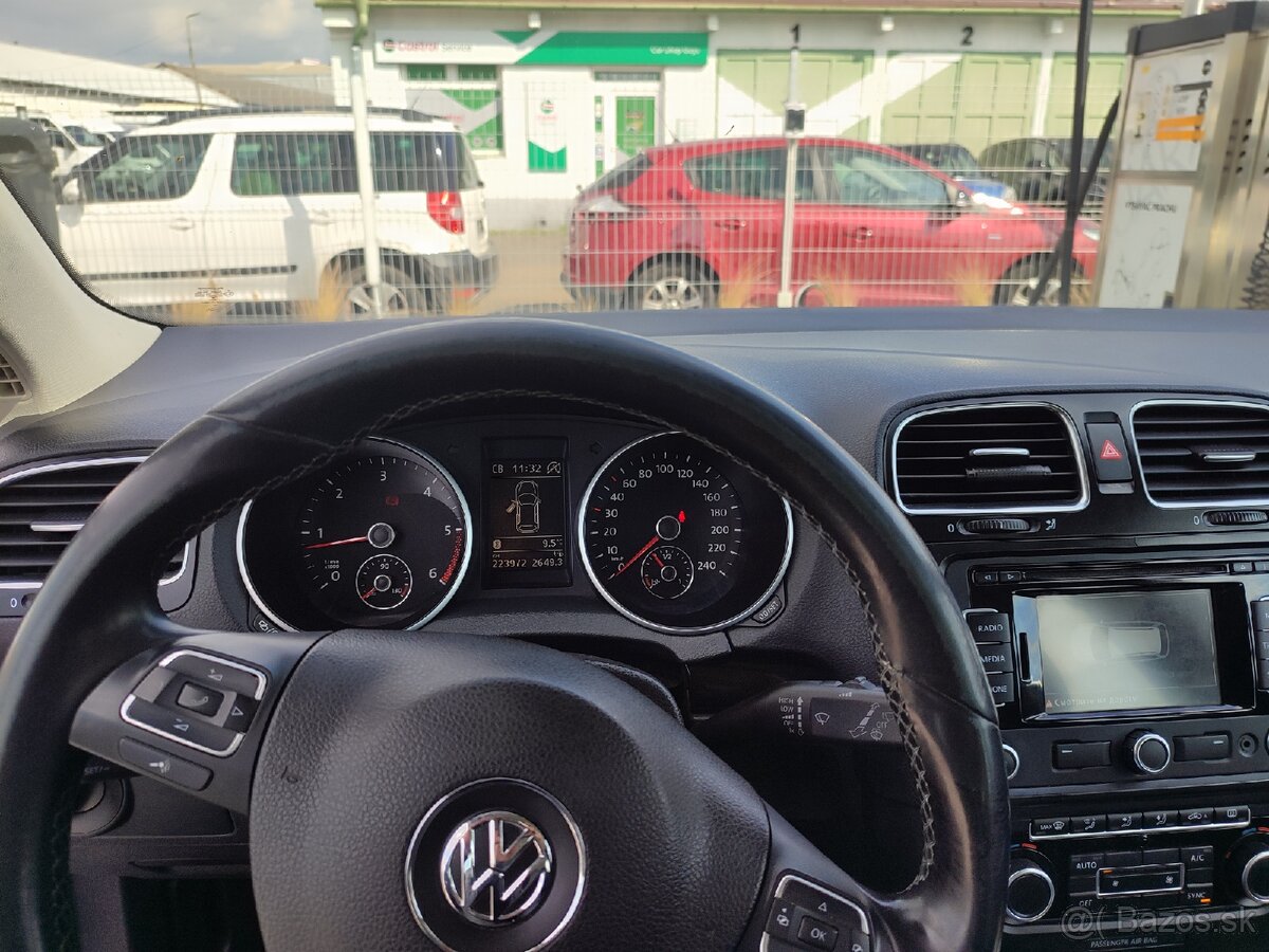 WV GOLF 6 1.6 TDI BLUE MOTION - 11