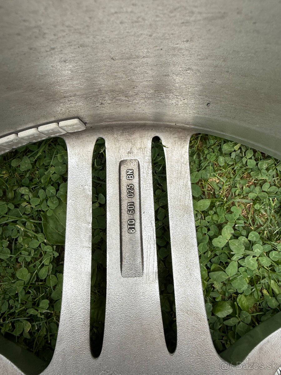 Audi POMPEI R19 - 11