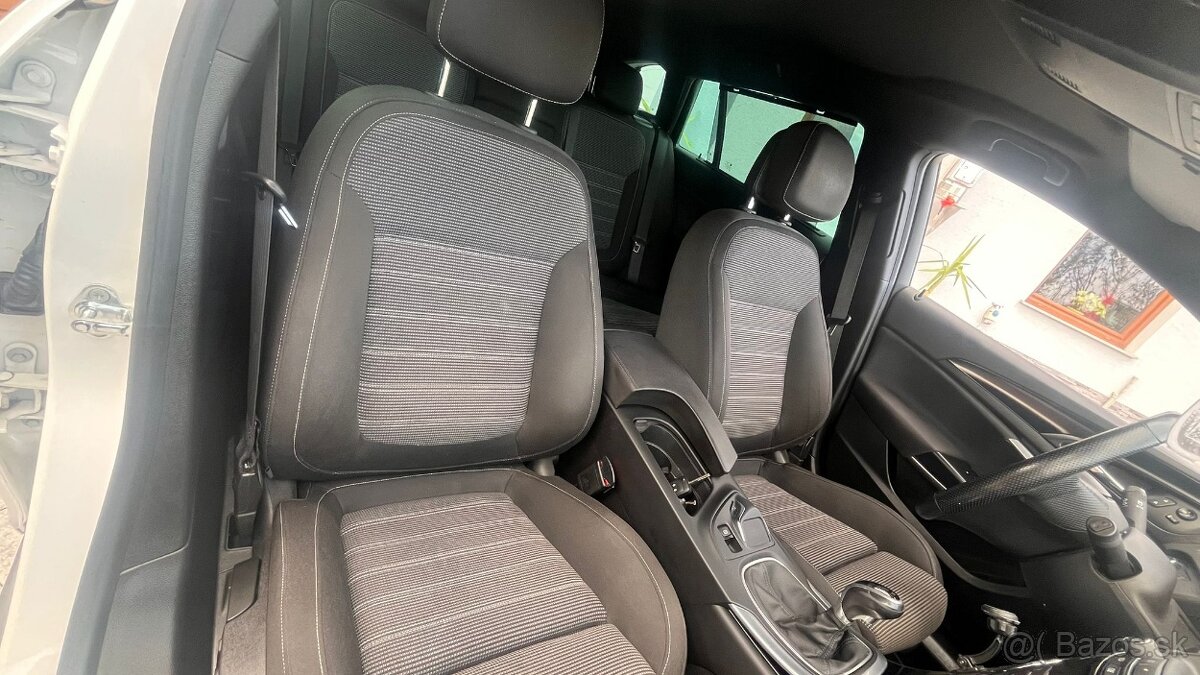 Opel Insignia A OPC BiTurbo 143kW - 11