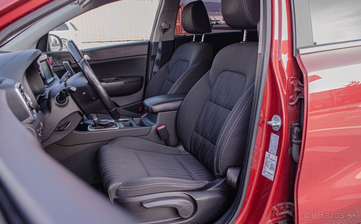 Kia Sportage 2.0 CRDi 4WD A/T - 11