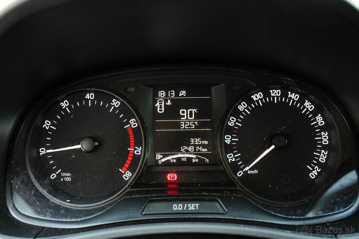 Škoda Fabia Combi 1.0 MPI 75k Active - 11