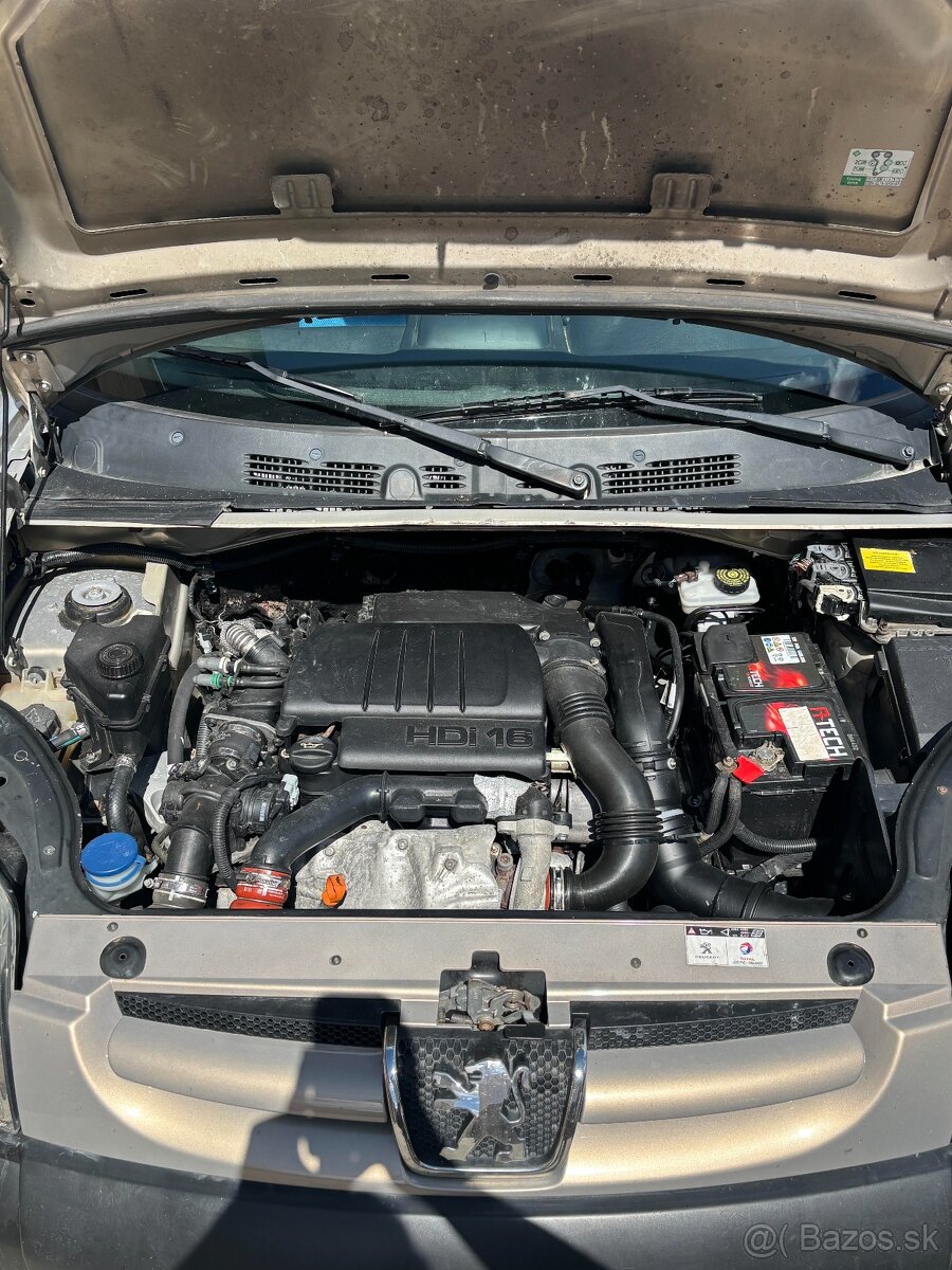 Peugeot Partner - 11