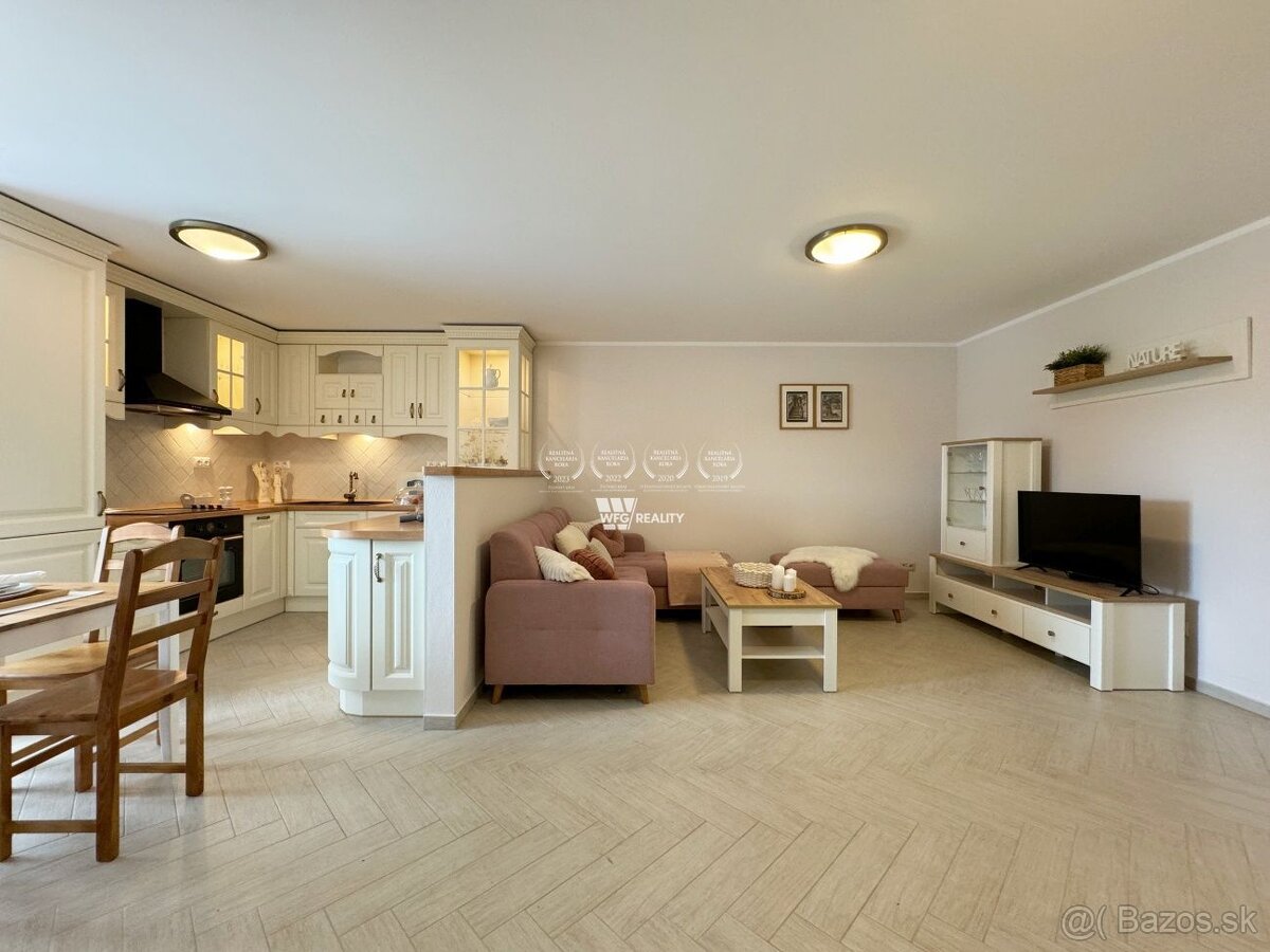 Na prenájom 3-izbový, zariadený byt v novej nádstavbe v KNM - 11