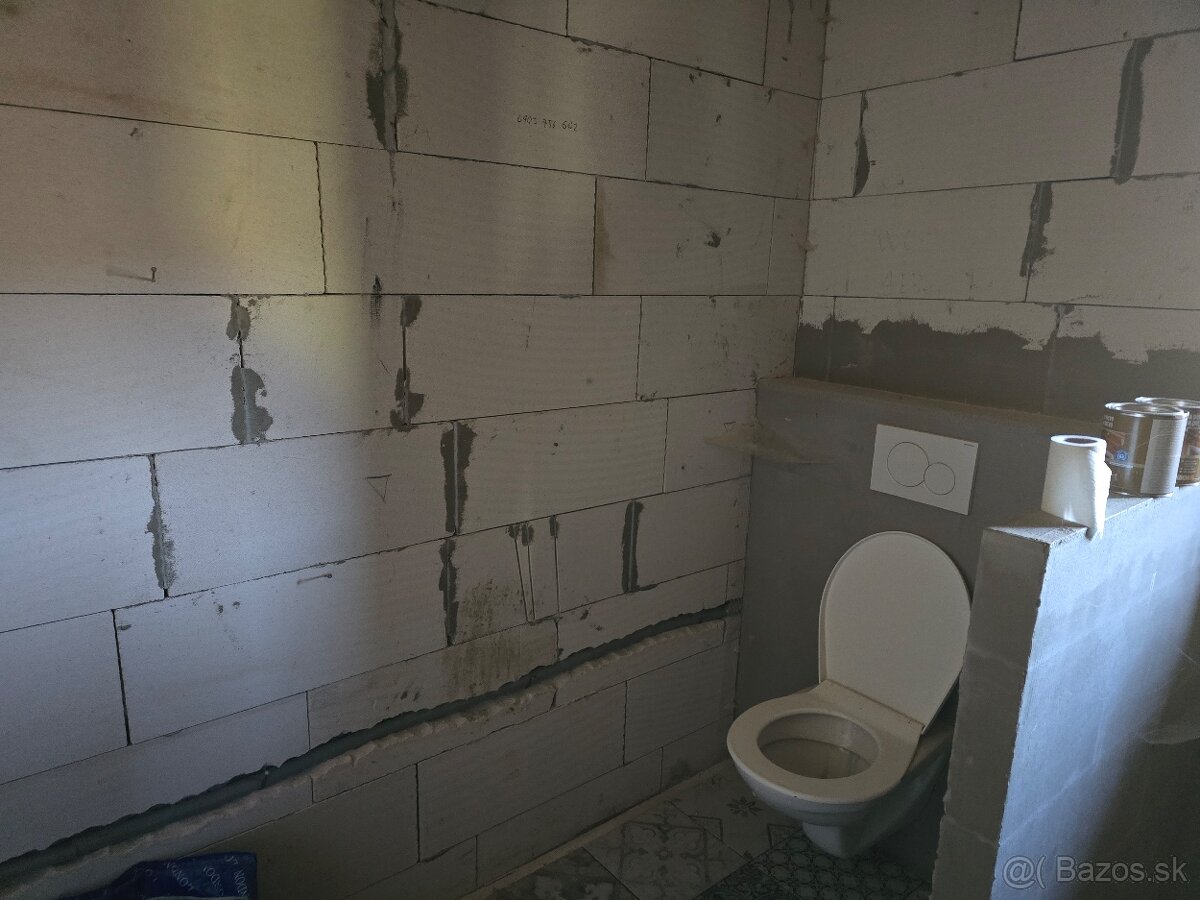 Chalupa v peknom a tichom prostredí v blízkosti Starej Turej - 11