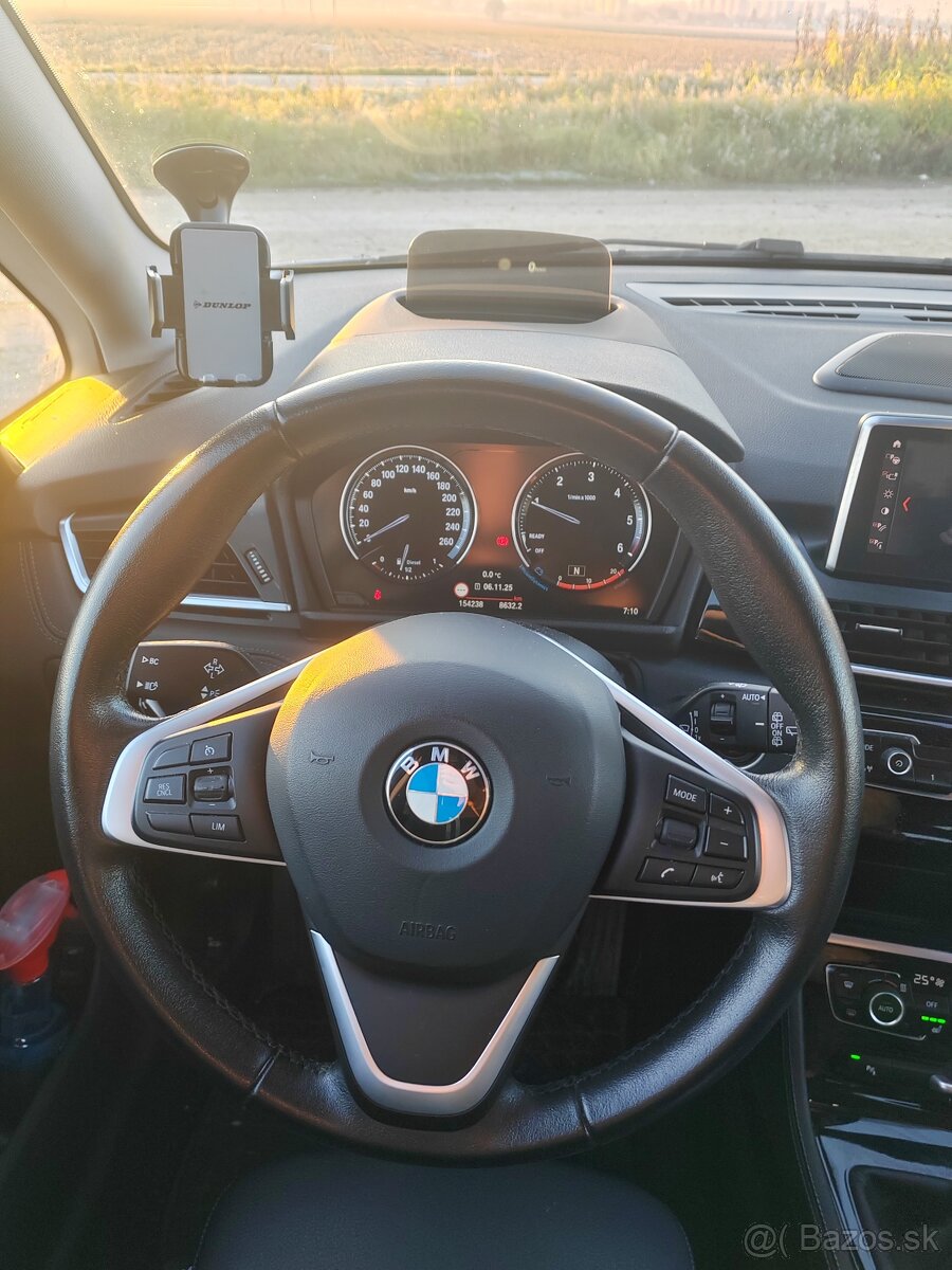 Bmw rad 2 GRAN TOURER 216d - 11