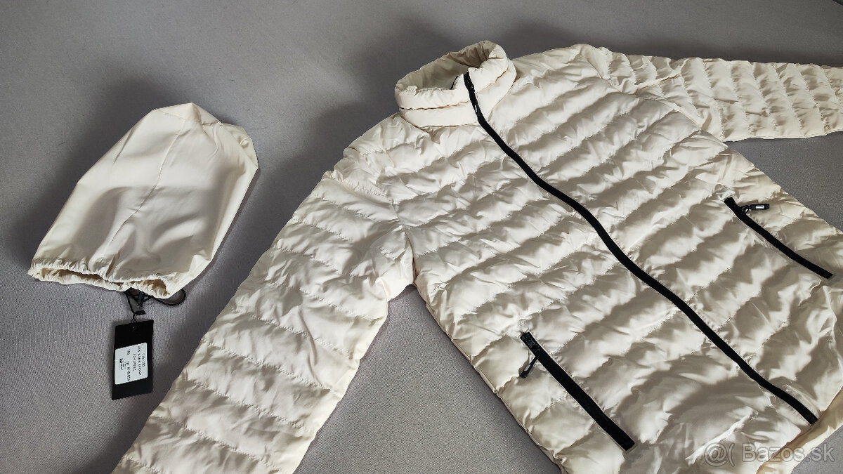 Biela tenká bunda - 11