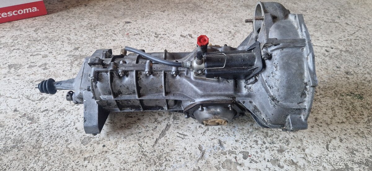 Motor + prevodovka škoda 110 R/110 LS - 11