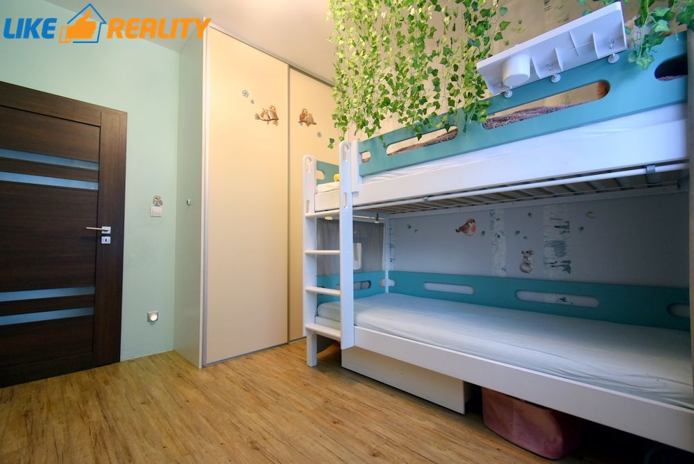 Rodinný dom s bazénom a altánkom Martin- Priekopa - 11