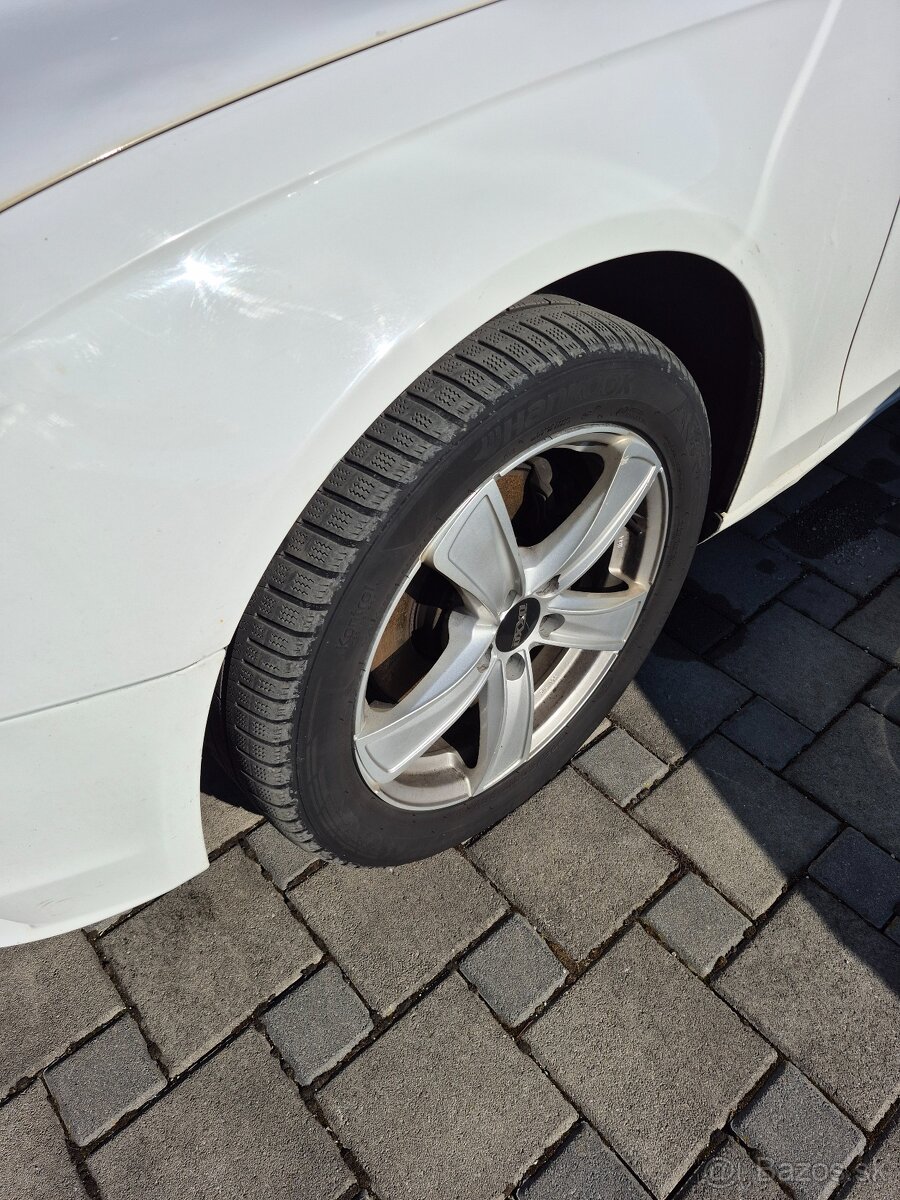 Audi a4 b8 avant - 11