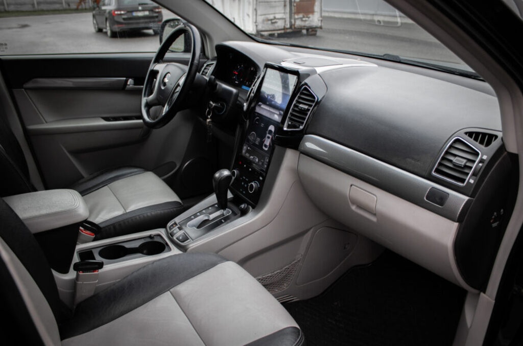 Chevrolet Captiva - 11