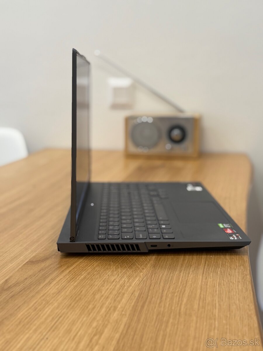 Lenovo Legion 7 16ACHg6 - 11