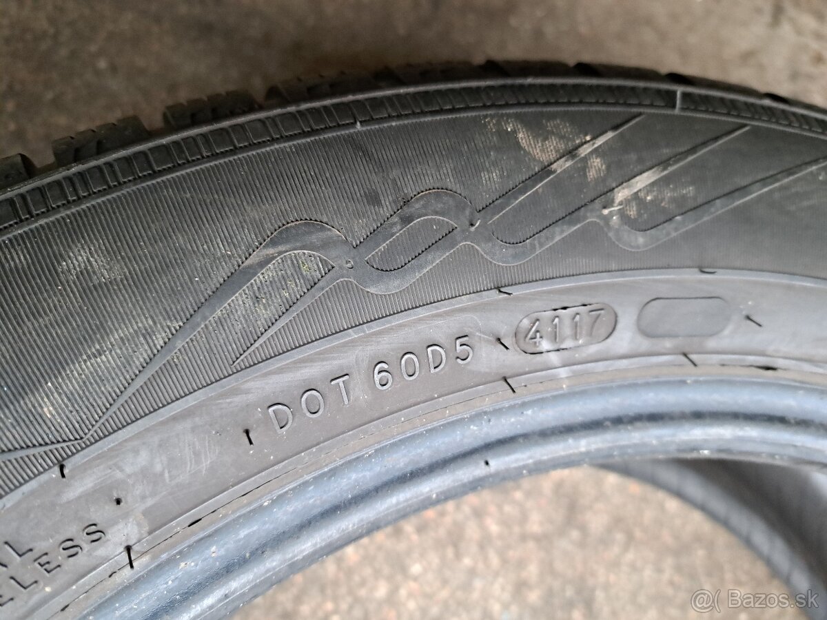 215/55 r17 nokian - 11