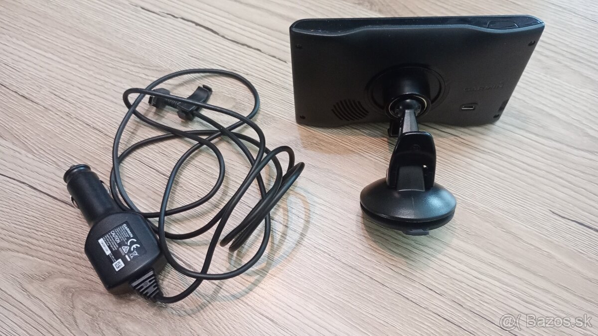 Predám navigáciu Garmin Nüvi 57 LMT - 11