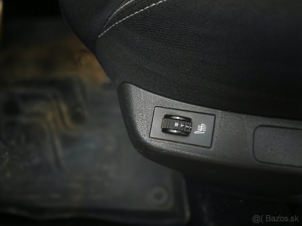 Citroen C4 1.6VTi - 11