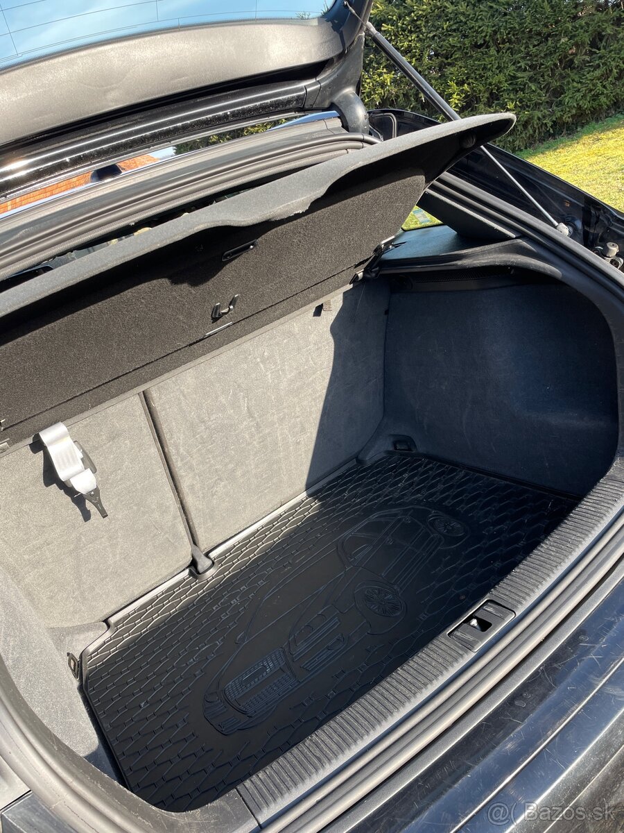 Audi A3 S line 1.9 TDI 77kW - 11