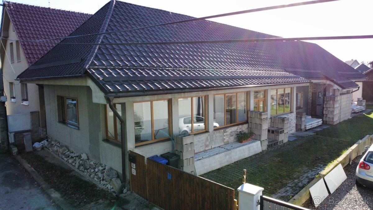 Rodinný dom s 2 bytovými jednotkami - 11