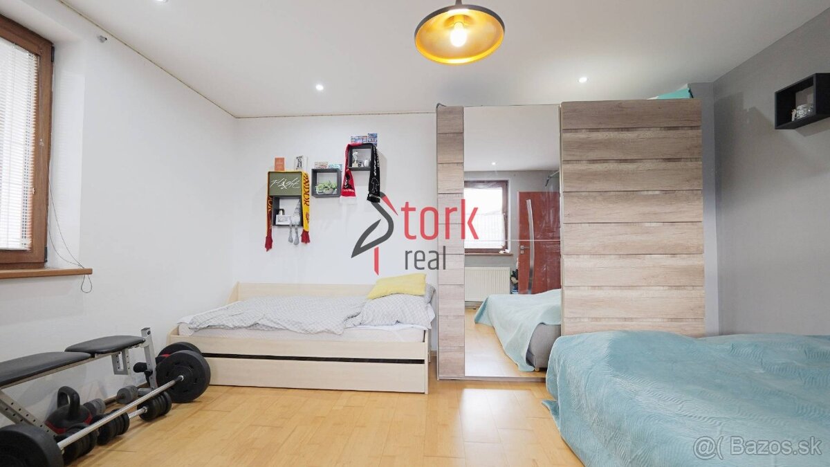 Na predaj - RODINNÝ DOM neďaleko mesta Žilina - 11