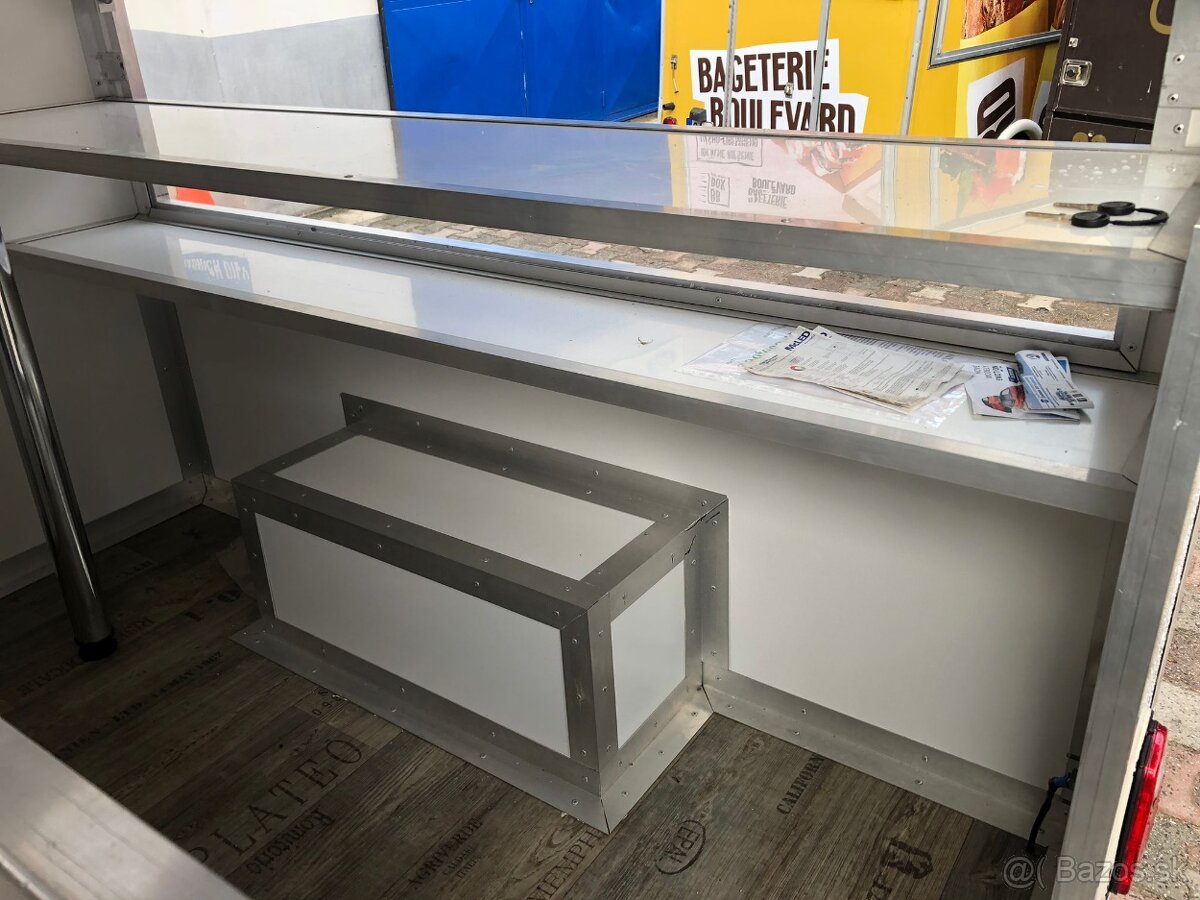 Aixam Pro D-Truck Pojízdná prodejna - 11