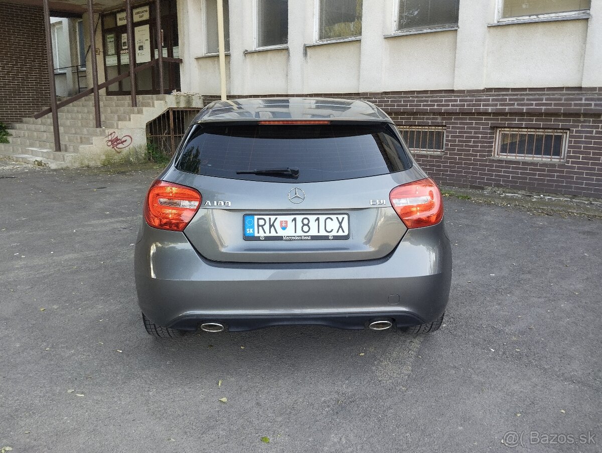 Mercedes Benz A - 11
