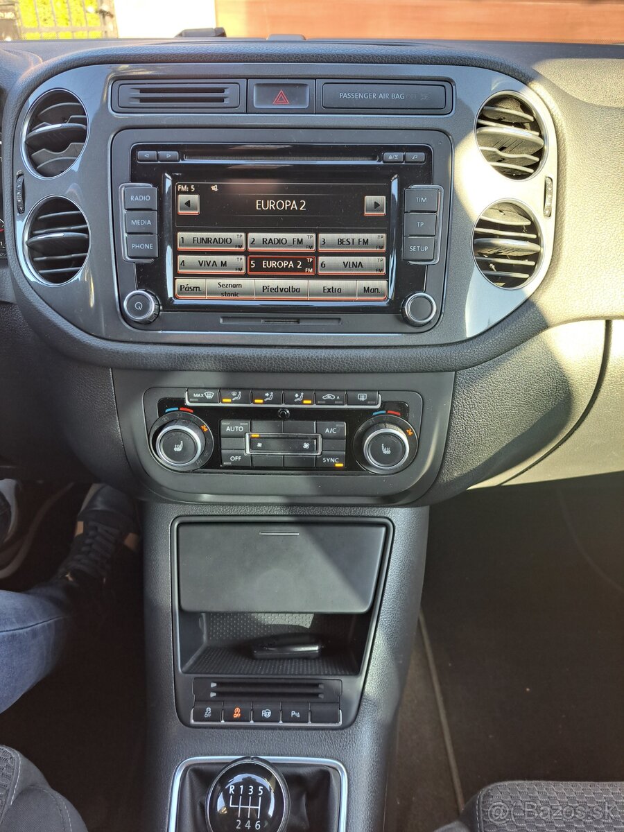 Tiguan R-line, 1.4tsi 118kw, M6, 10/2012 194k km - 11