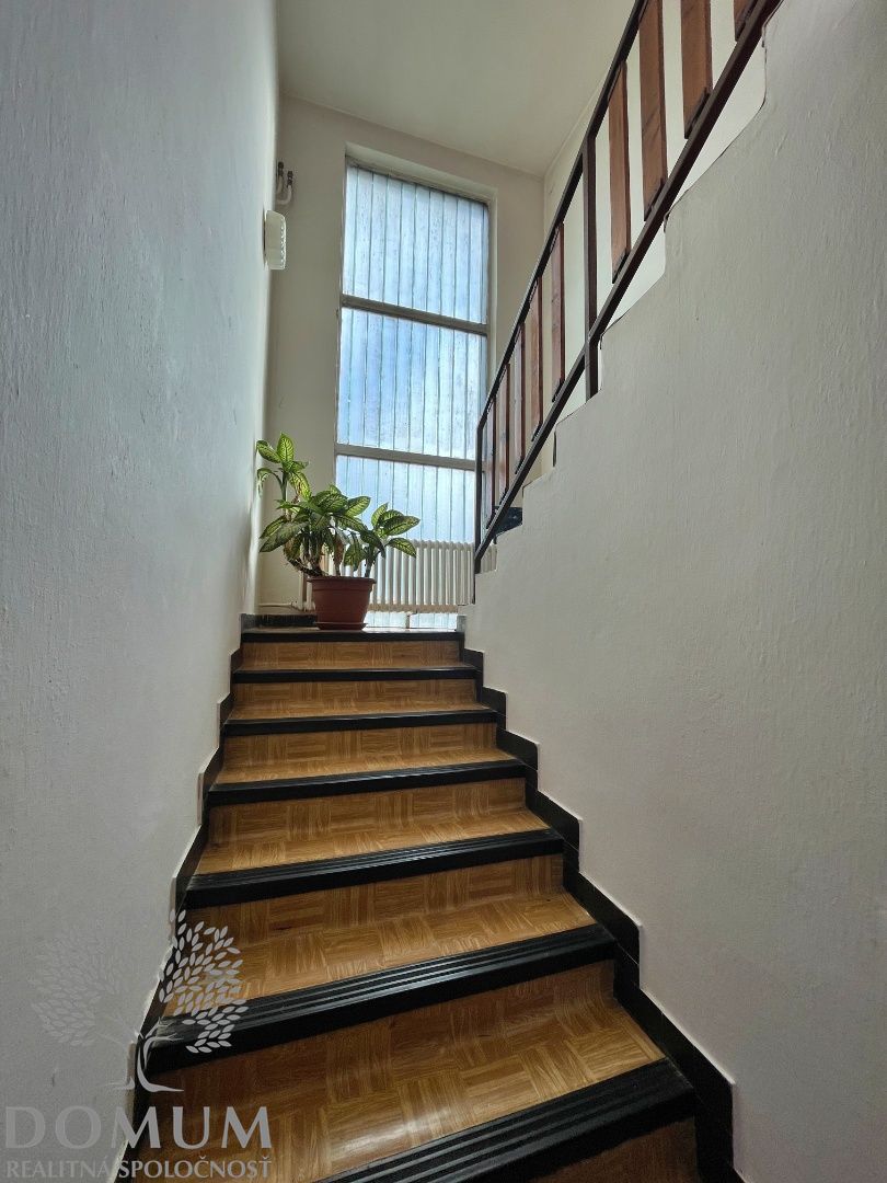 Priestranný 6i dvojgeneračný RD v Trenčíne – Istebník - 11