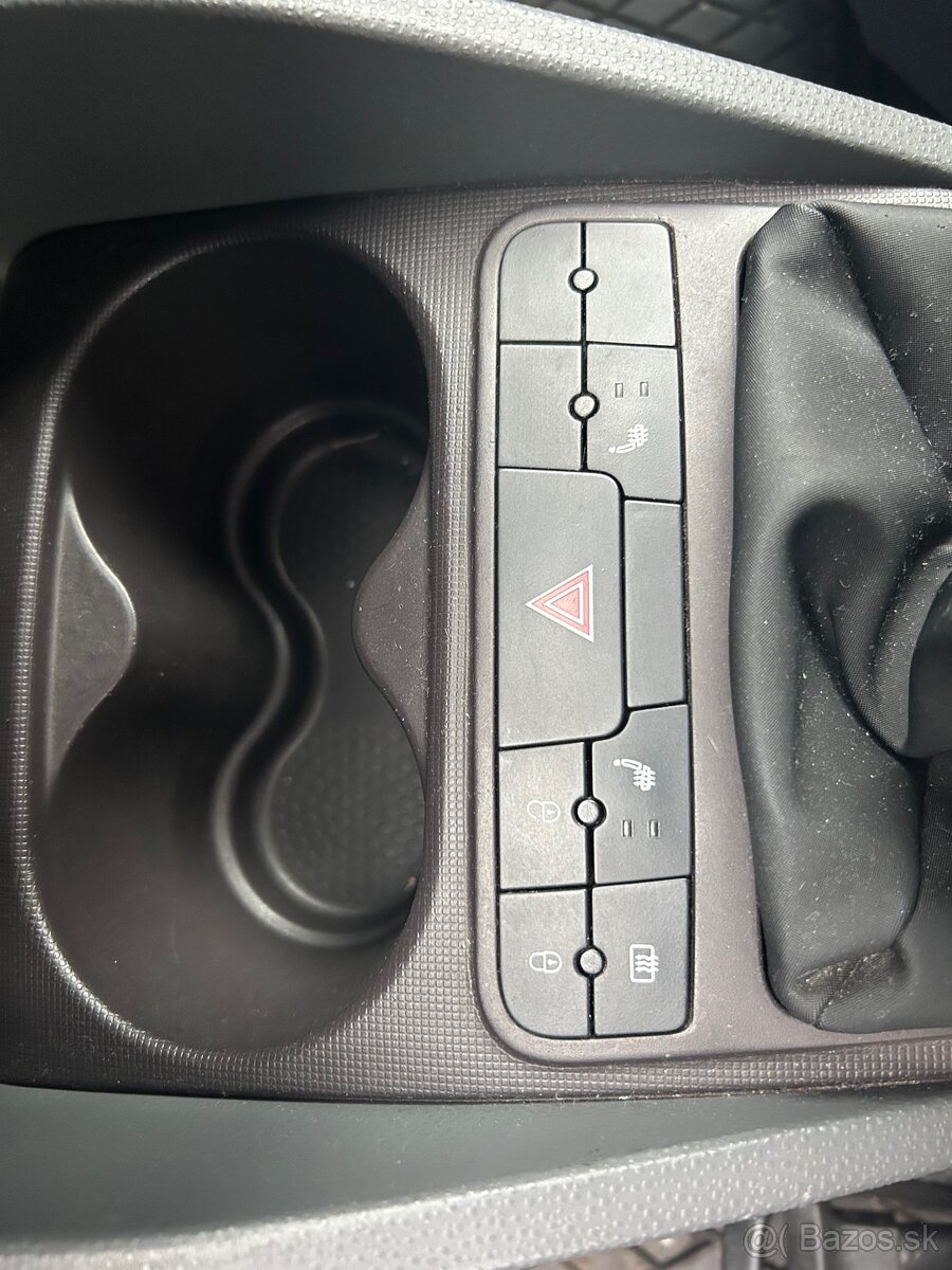 Seat Ibiza IV 1.4 r.v. 2009 - 11