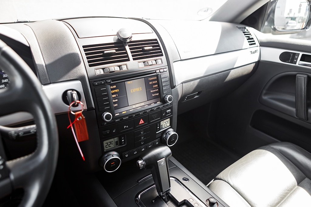 Volkswagen Touareg 3.0 TDI V6 165kW Tiptronic DPF 06/2006 - 11