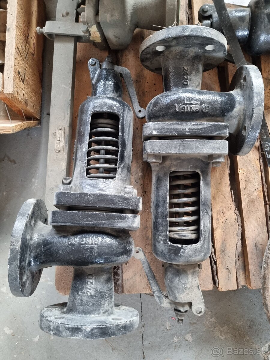 Prírubové liatinové šupatko ,ventil, armatura. - 11