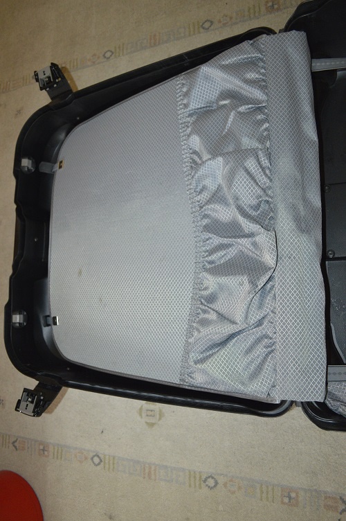 predam velky kufor SAMSONITE - 11