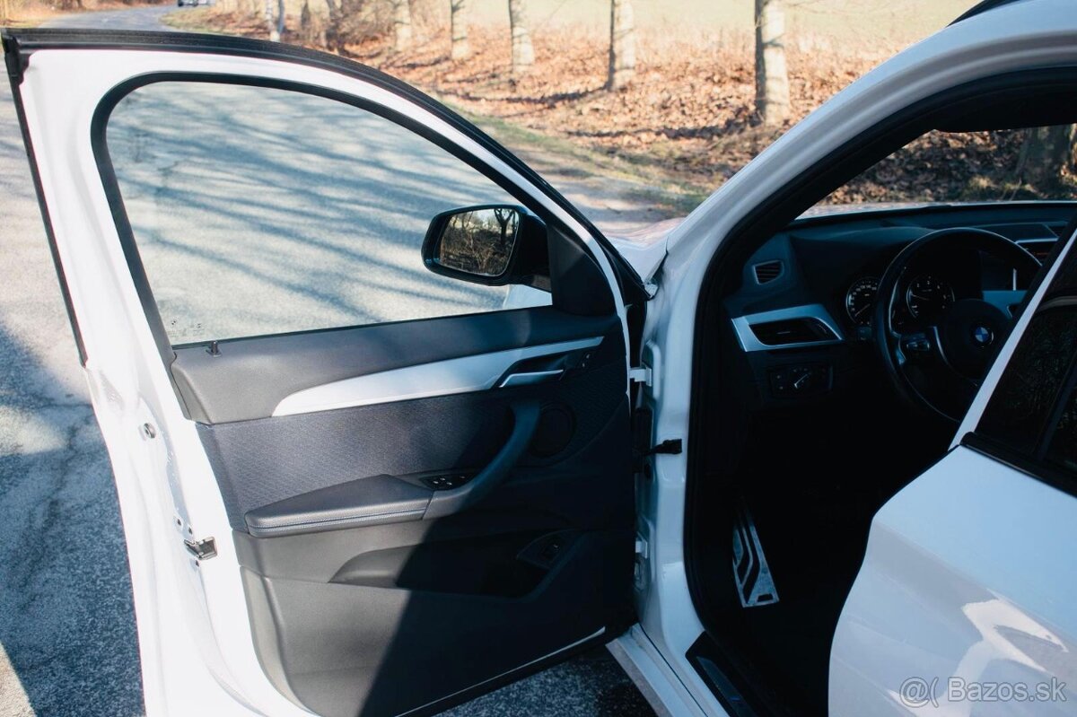 BMW X1 xDrive 20d A/T - 11