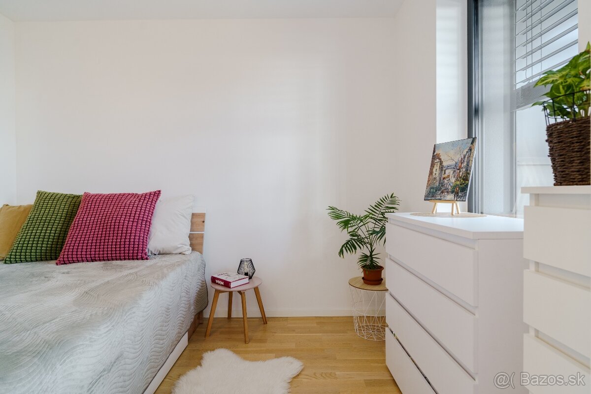 NADŠTANDARDNÝ 1,5i BYT V PROJEKTE GUTHAUS - 11