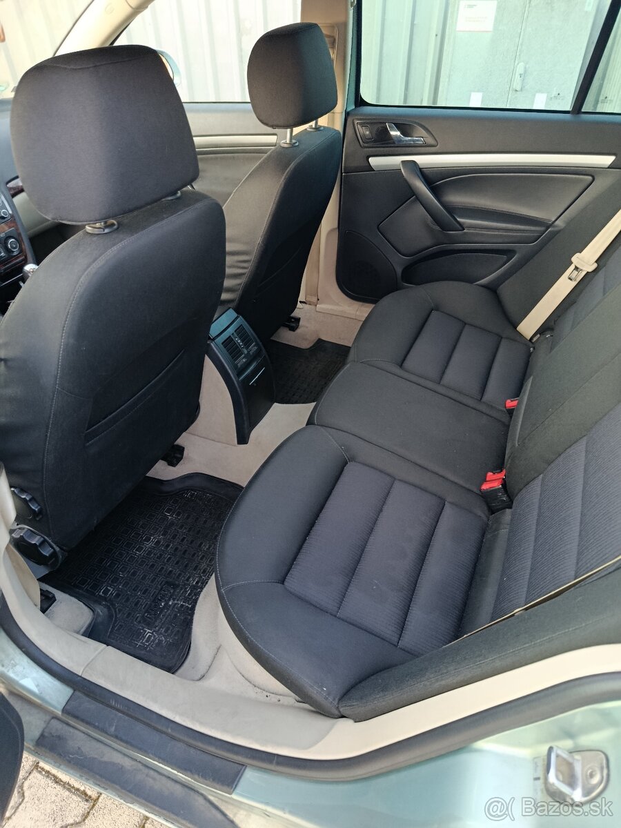 Predam skoda octavia2, 1.9 tdi, r.v.2009, facelift - 11