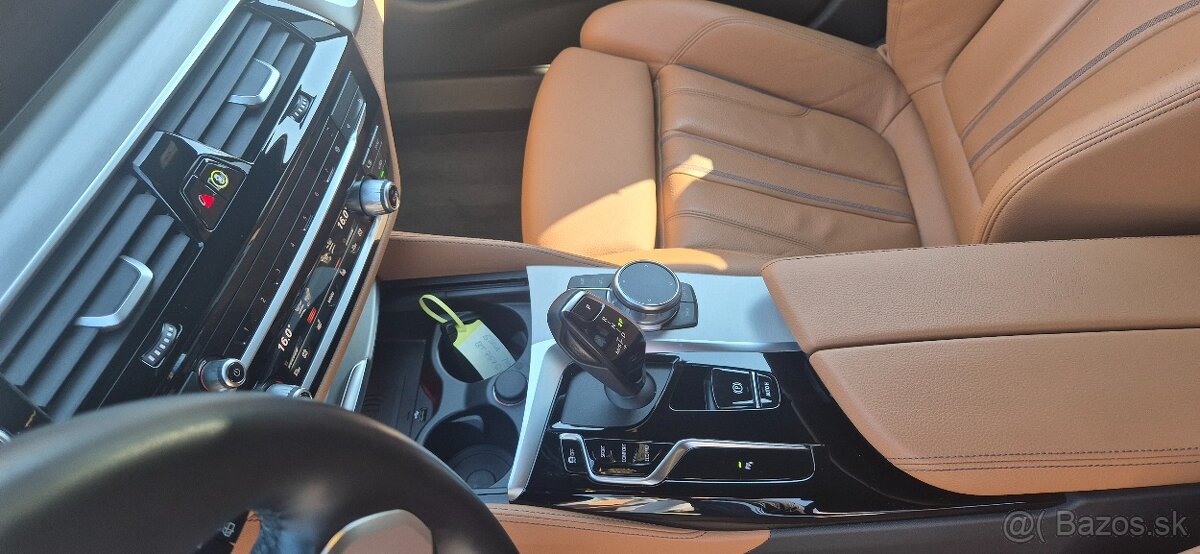 BMW Rad 5 Touring 530d mHEV xDrive A/T DPH/Záruka - 11