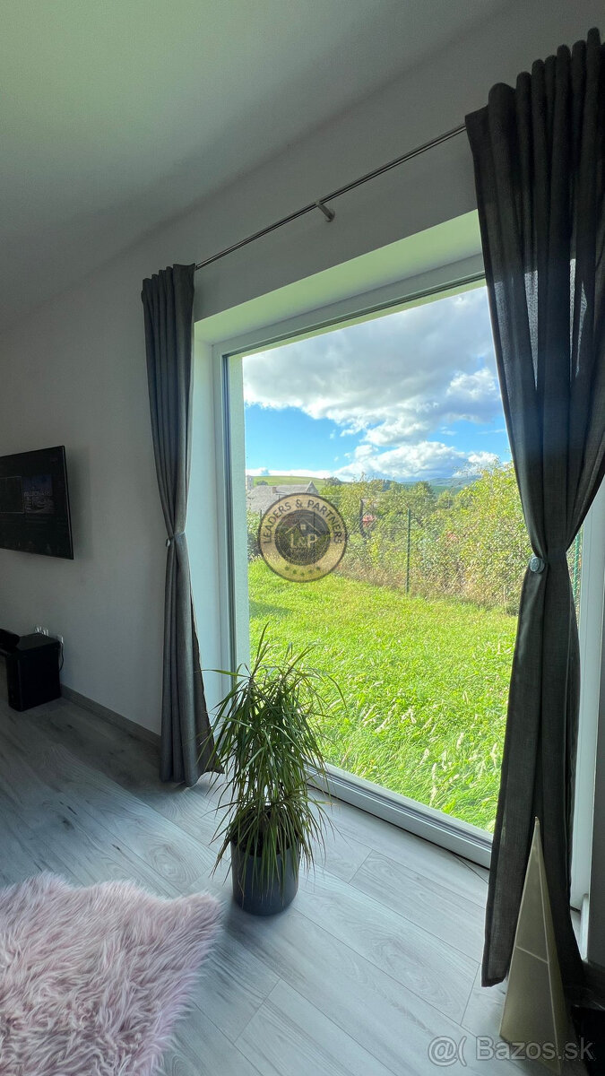 Na predaj - Štýlová novostavba pre komfortné rodinné bývanie - 11