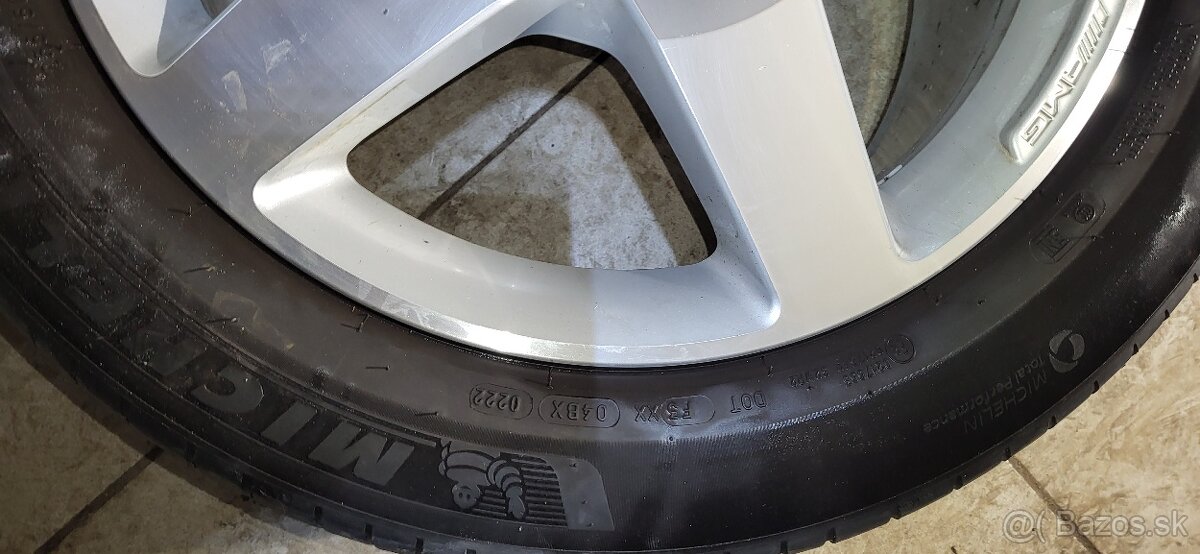 Alu Mercedes AMG r19 - 11