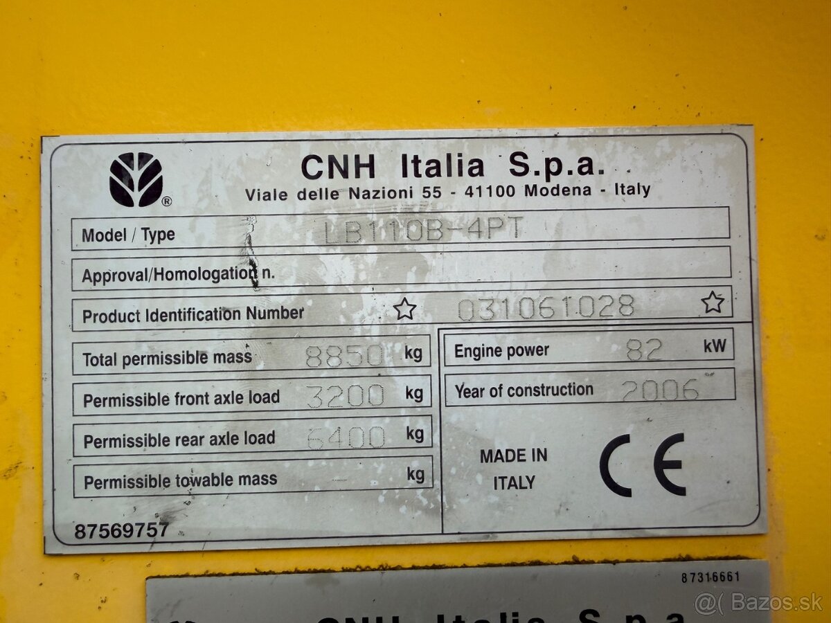 NEW HOLLAND traktor báger 2006 VIN 028 - 11