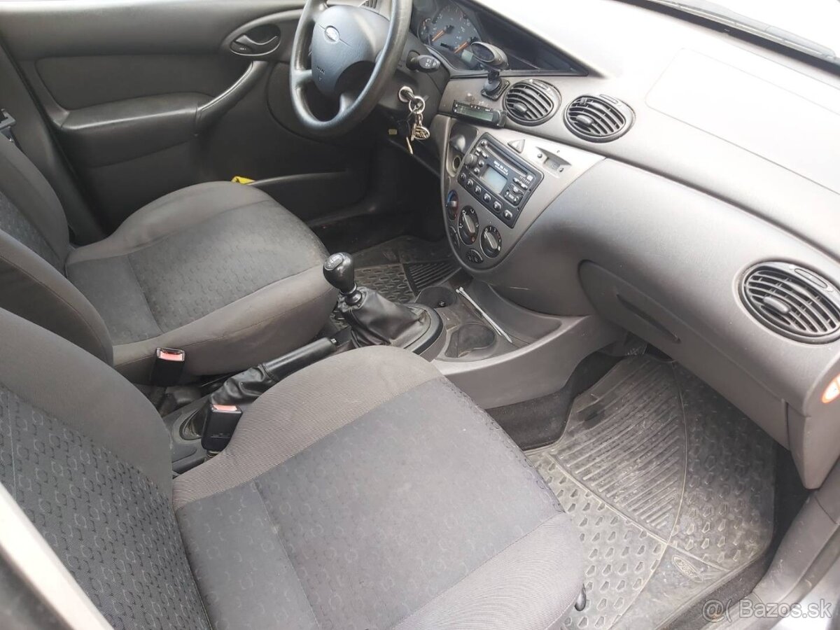 Ford Focus Kombi 1.8 TDCi Comfort - 11