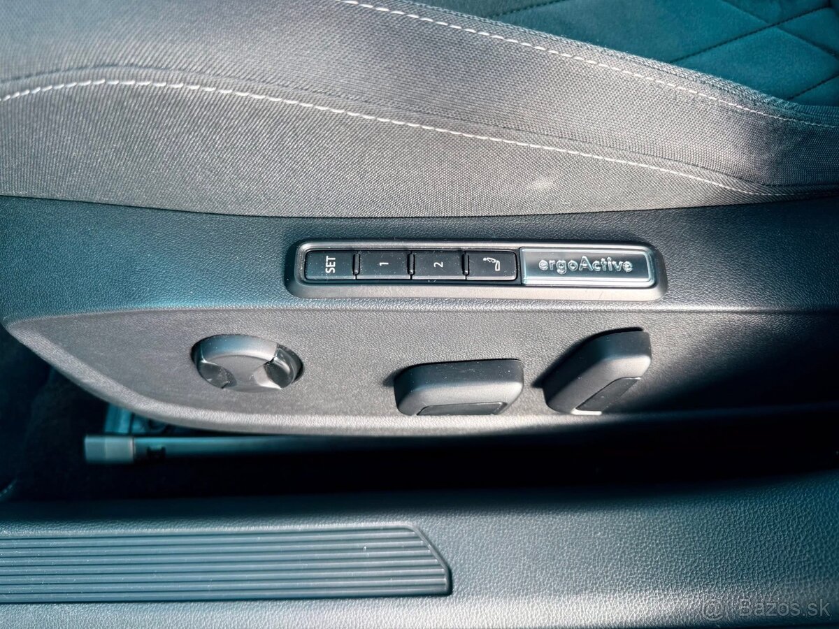 Volkswagen Golf Variant 2,0TDi - 11