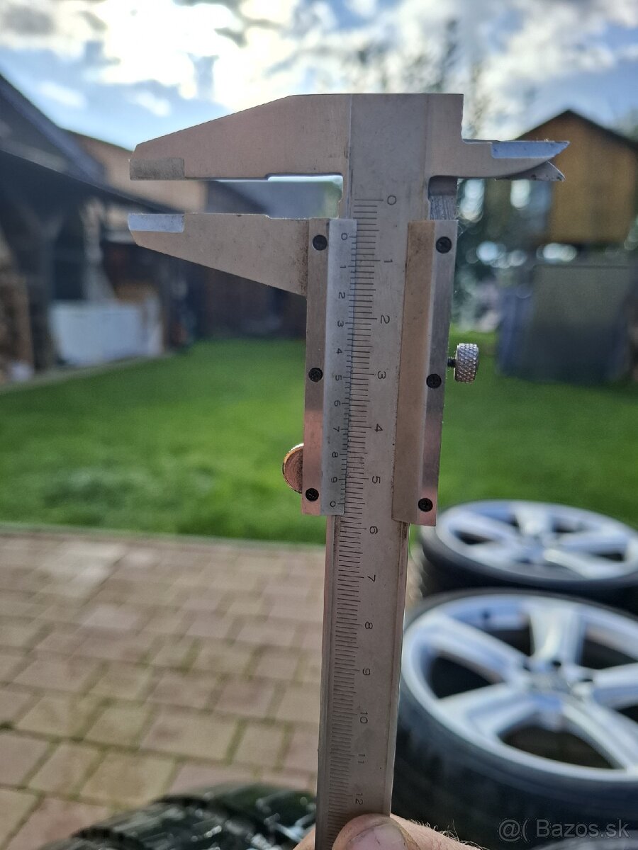 Predám elektróny originál Audi 255/35 R20 - 11