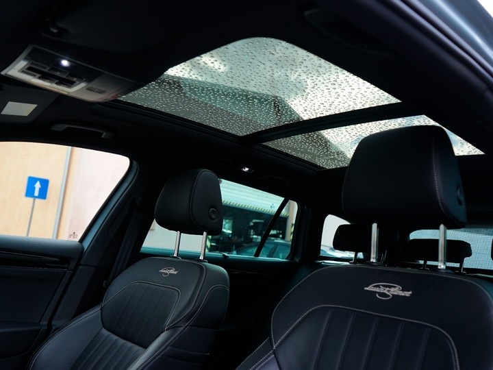 Škoda Superb Combi 2.0 TDI SCR L&K DSG - 11