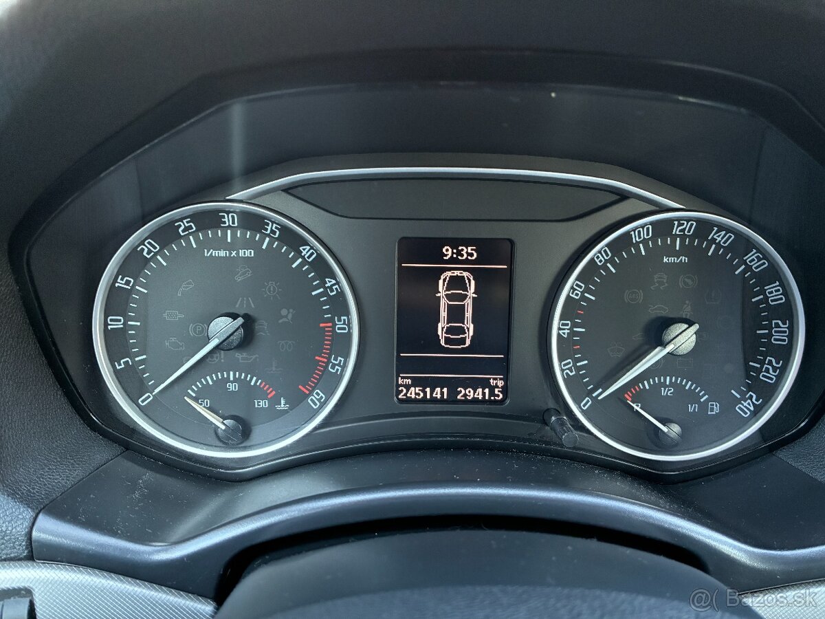 Škoda Octavia 2.0TDi 103kW AUTOMAT ČR - 11