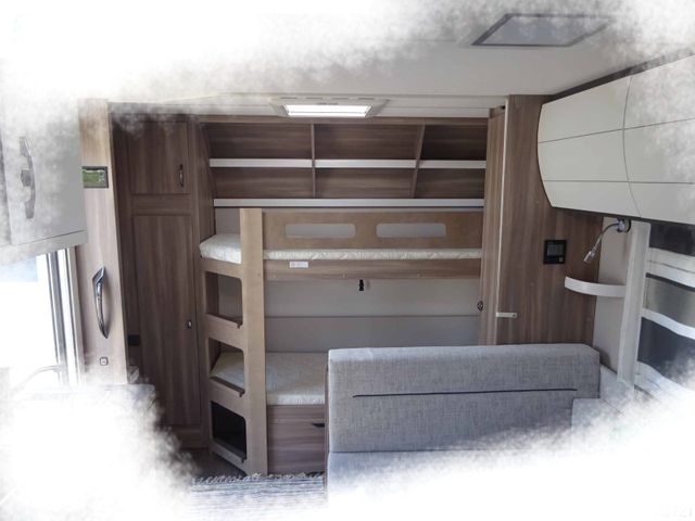 Prenajmem karavan Hobby Excellent Edition 560 KMFe - 11